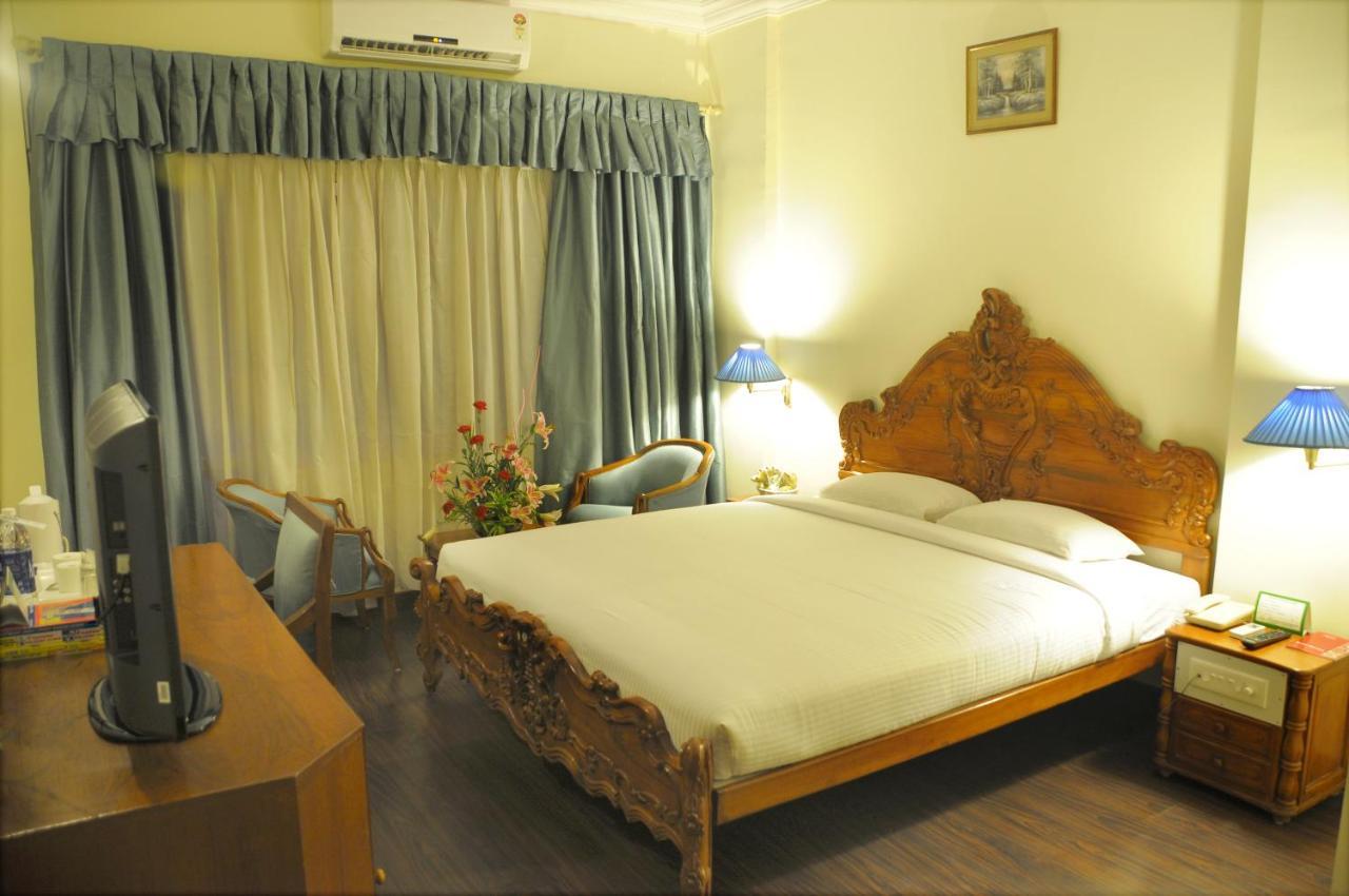 Nalapad'S Hotel Bangalore International Ngoại thất bức ảnh