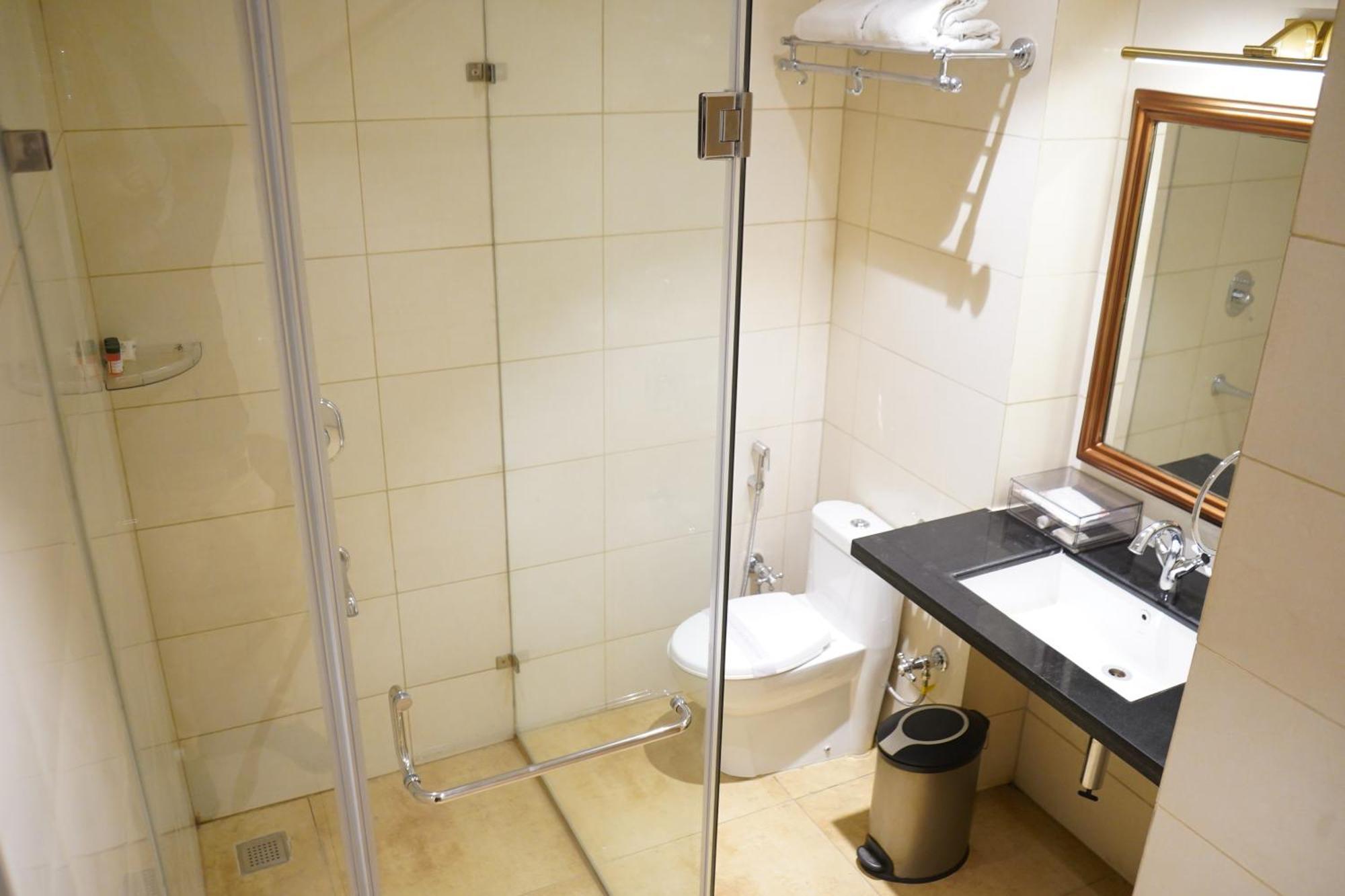 Nalapad'S Hotel Bangalore International Ngoại thất bức ảnh